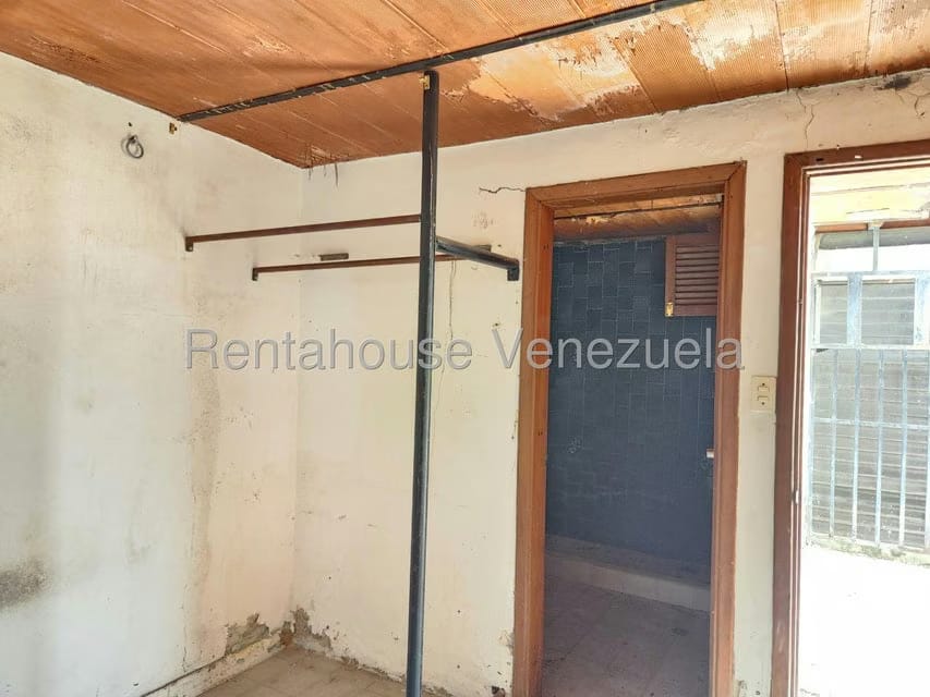 Casa (1 Nivel) en Venta en Almarriera, Lara - 18