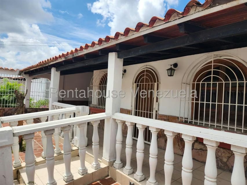 Casa (1 Nivel) en Venta en Almarriera, Lara - 3