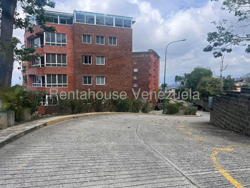 Apartamento (Duplex) en Venta en Llano Alto, Miranda