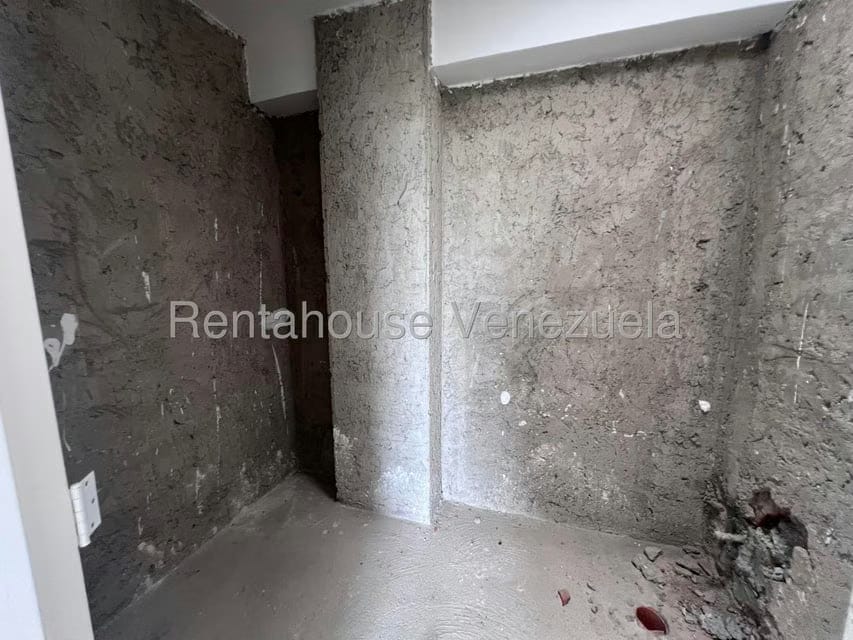 Apartamento (Duplex) en Venta en Llano Alto, Miranda - 28