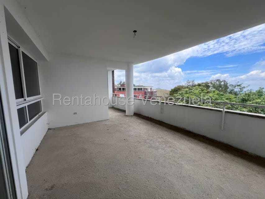 Apartamento (Duplex) en Venta en Llano Alto, Miranda - 39