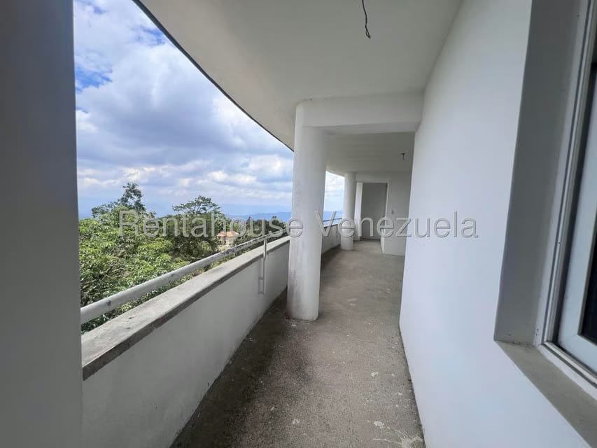 Apartamento (Duplex) en Venta en Llano Alto, Miranda - 40