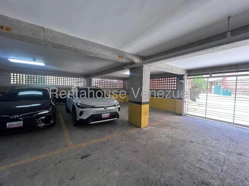 Apartamento (Duplex) en Venta en Llano Alto, Miranda - 47