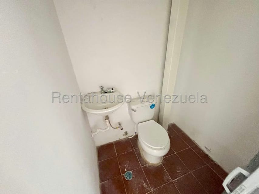 Comercial (Local Comercial) en Alquiler en Parroquia Concepcion, Lara - 6