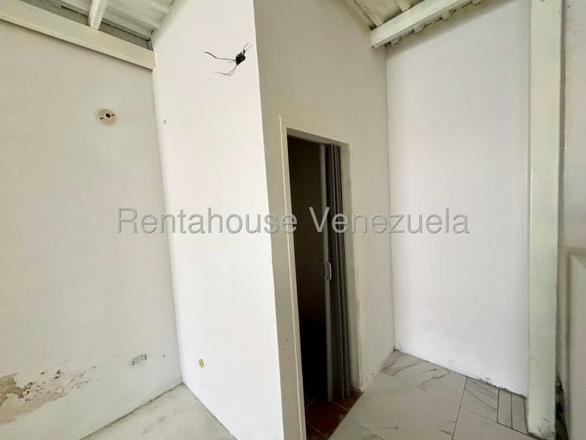 Comercial (Local Comercial) en Alquiler en Parroquia Concepcion, Lara - 9