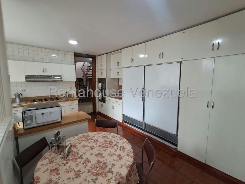 Apartamento (Duplex) en Venta en San Bernardino, Distrito Metropolitano - 24