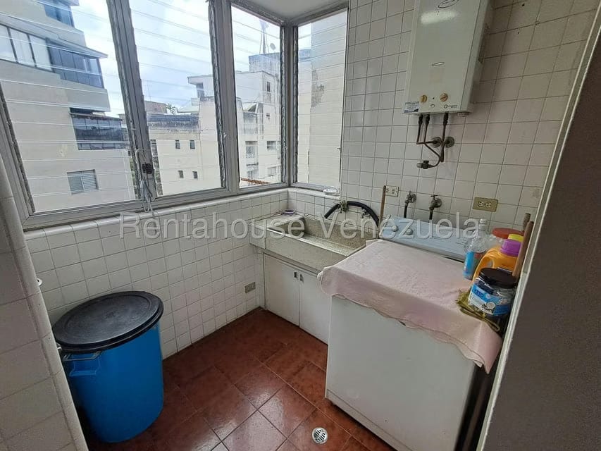 Apartamento (Duplex) en Venta en San Bernardino, Distrito Metropolitano - 26