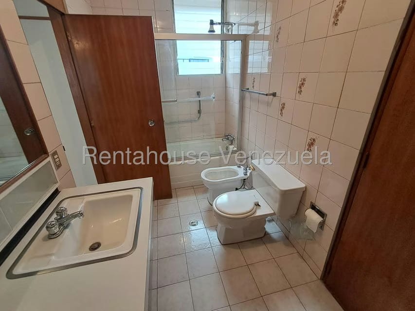 Apartamento (Duplex) en Venta en San Bernardino, Distrito Metropolitano - 45