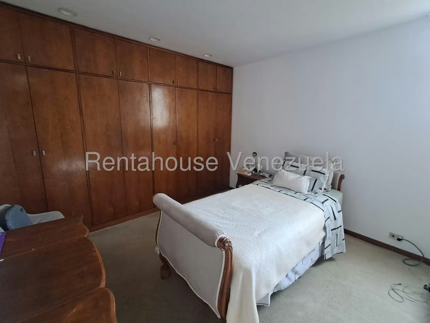 Apartamento (Duplex) en Venta en San Bernardino, Distrito Metropolitano - 50
