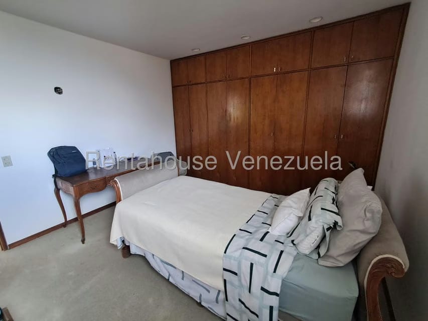 Apartamento (Duplex) en Venta en San Bernardino, Distrito Metropolitano - 51