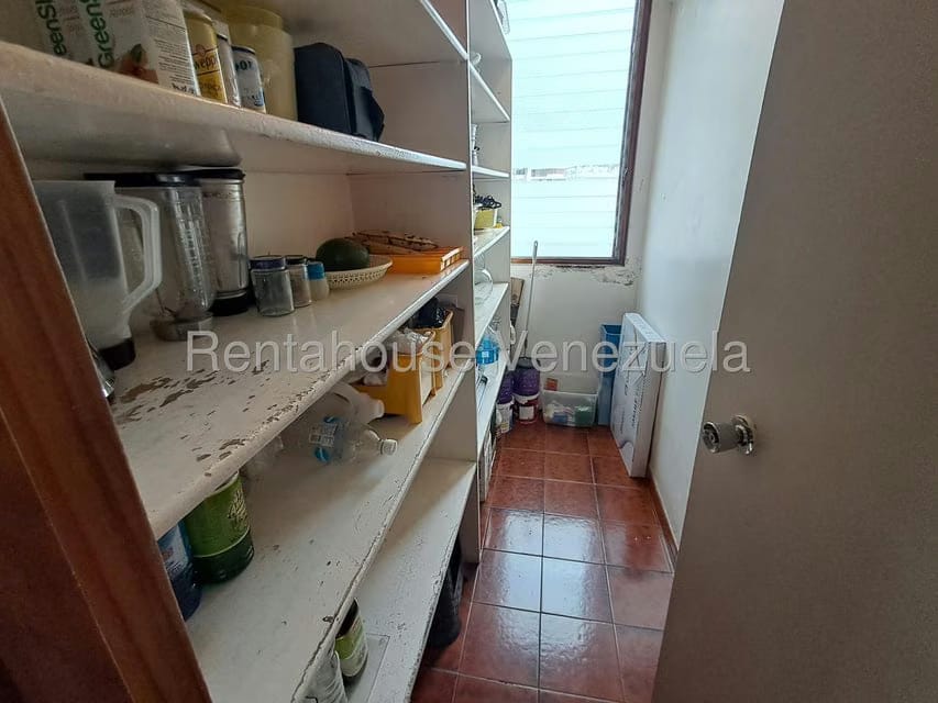 Apartamento (Duplex) en Venta en San Bernardino, Distrito Metropolitano - 53