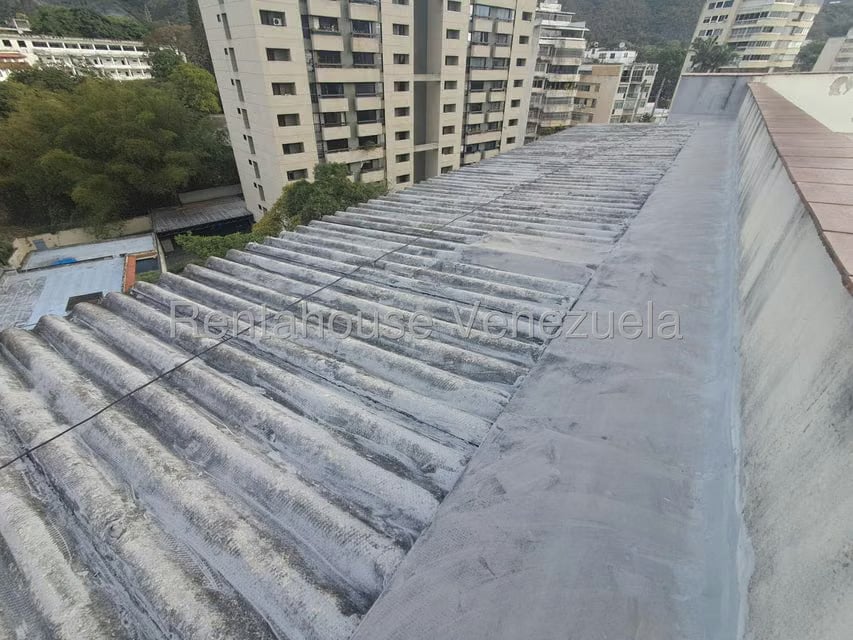 Apartamento (Duplex) en Venta en San Bernardino, Distrito Metropolitano - 55