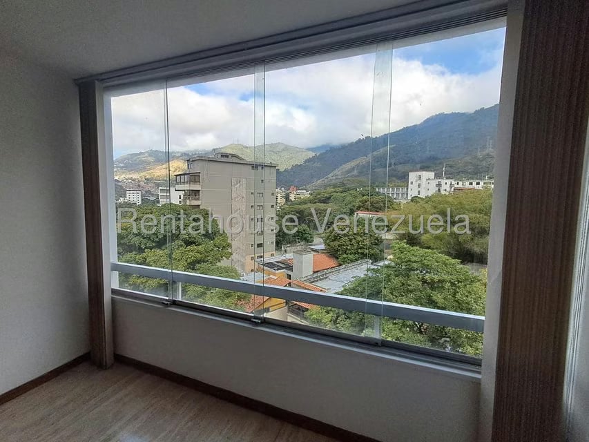 Apartamento (Duplex) en Venta en San Bernardino, Distrito Metropolitano - 7