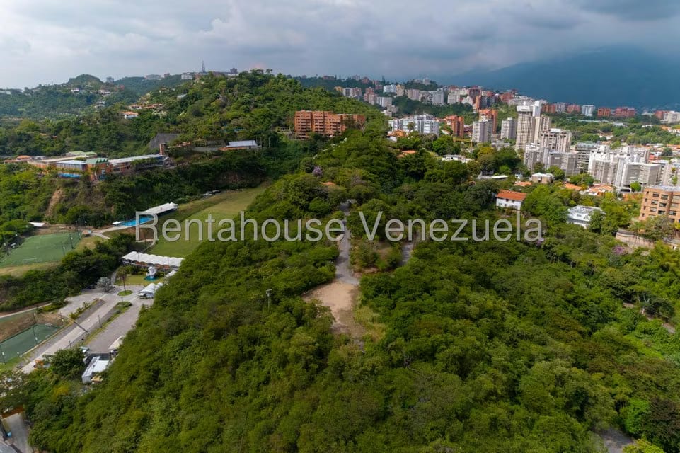 Terreno (Residencial) en Venta en Los Campitos, Distrito Metropolitano