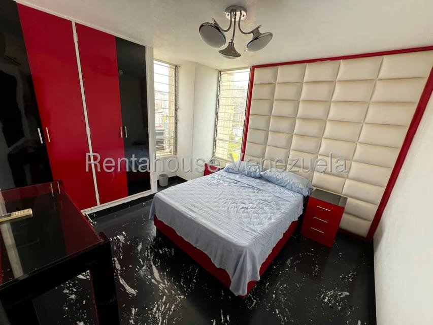Apartamento (1 Nivel) en Alquiler en El Paraiso, Distrito Metropolitano - 9