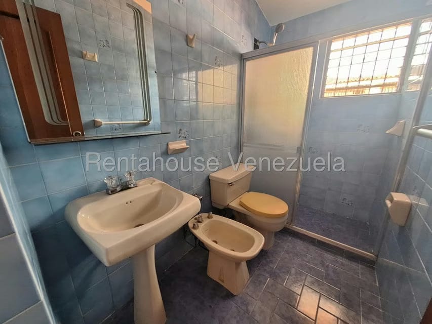 Casa (Duplex) en Alquiler en Prebo II, Carabobo - 18