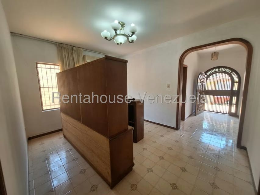 Casa (Duplex) en Alquiler en Prebo II, Carabobo - 6