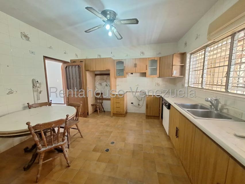 Casa (Duplex) en Alquiler en Prebo II, Carabobo - 8