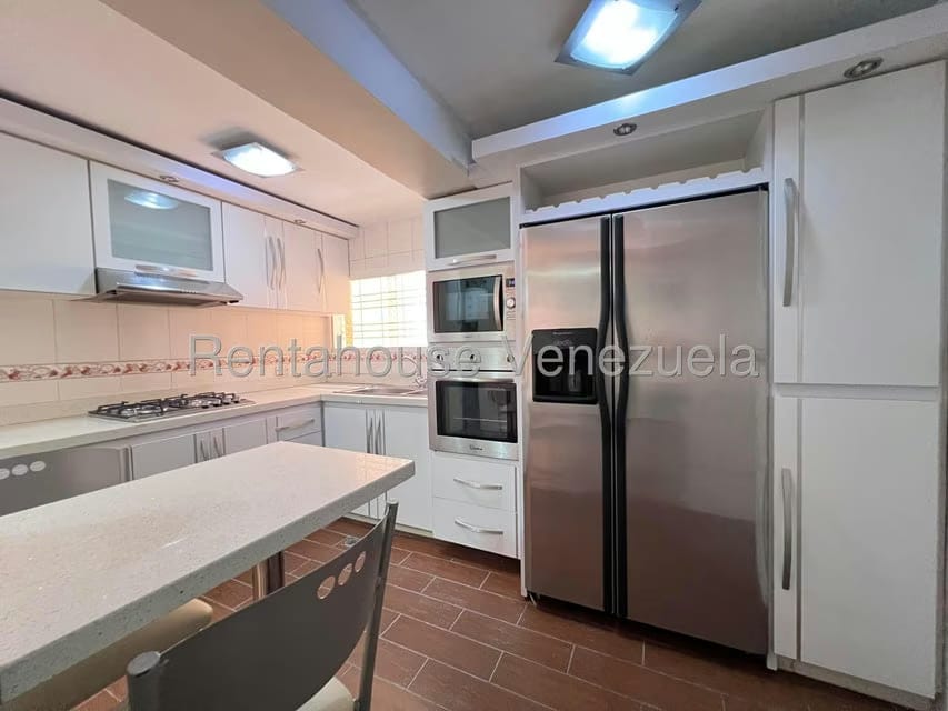 Apartamento (1 Nivel) en Alquiler en Los Chaguaramos, Aragua - 11
