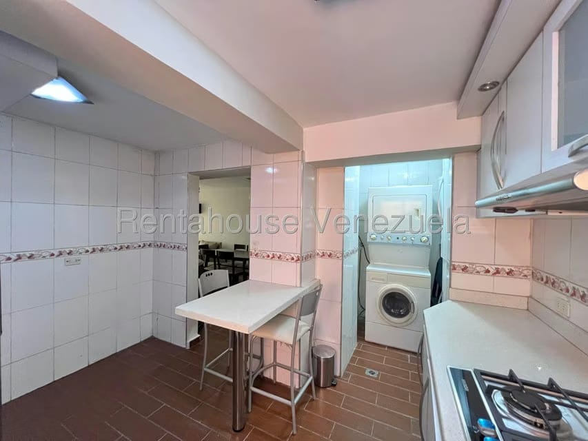 Apartamento (1 Nivel) en Alquiler en Los Chaguaramos, Aragua - 12