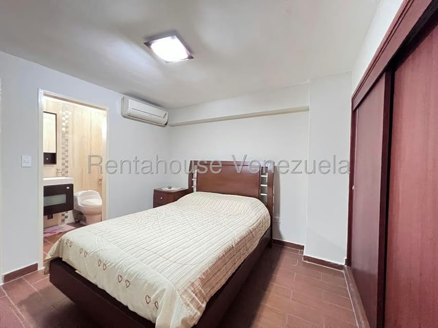 Apartamento (1 Nivel) en Alquiler en Los Chaguaramos, Aragua - 18