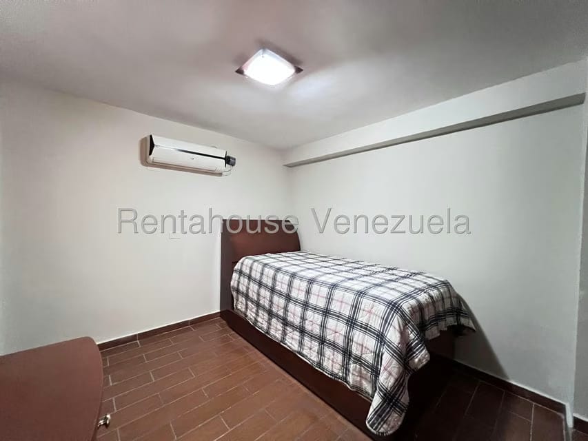 Apartamento (1 Nivel) en Alquiler en Los Chaguaramos, Aragua - 22