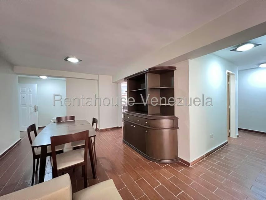 Apartamento (1 Nivel) en Alquiler en Los Chaguaramos, Aragua - 9