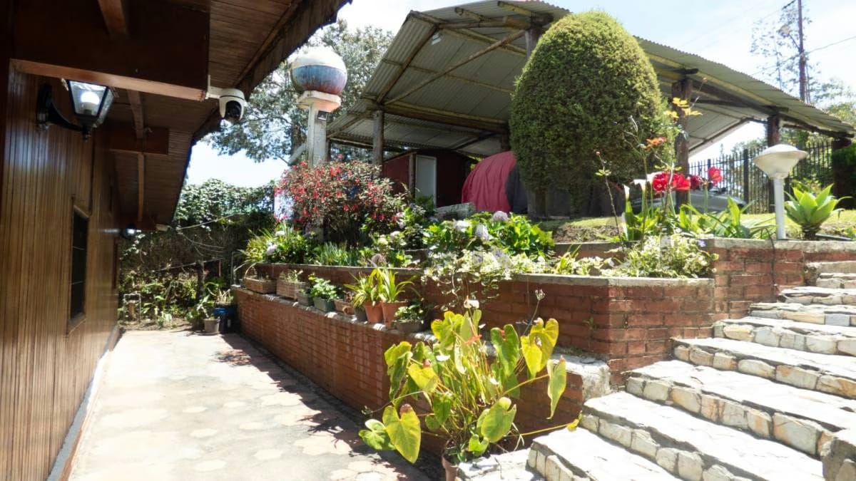 Venta De Casa En El Km 33 Carretera El Junquito Colonia De Tovar. Lfm - 3