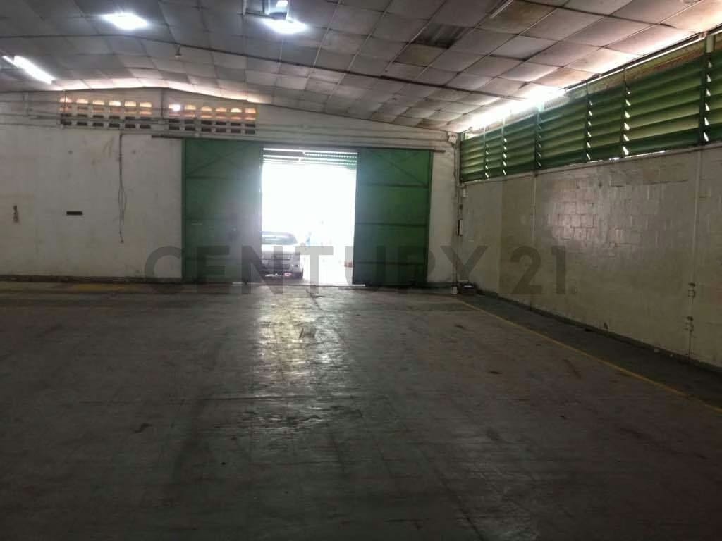 Amplio galpon para deposito en sector el Manzanillo Maracaibo - 3