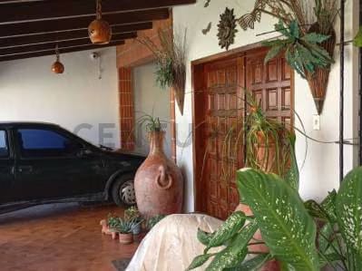 Venta de Casa Quinta en Jorge Coll - 2