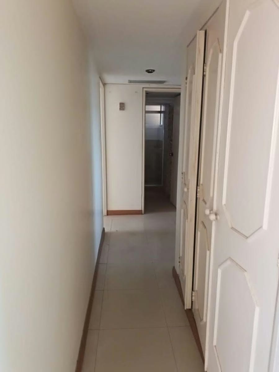 Apartamento en Venta en Lecheria Diego Bautista Urbaneja