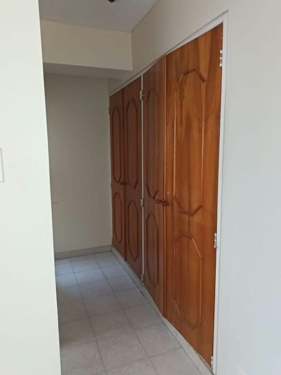 Apartamento en Venta en Lecheria Diego Bautista Urbaneja - 10