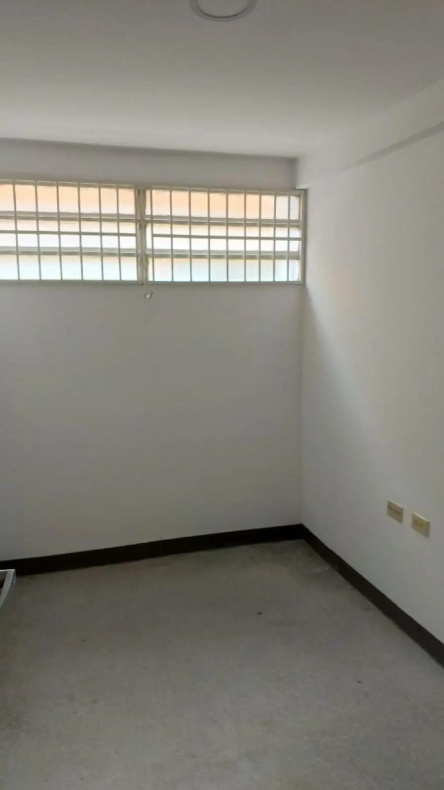 Oficina en Alquiler en Caracas - 3