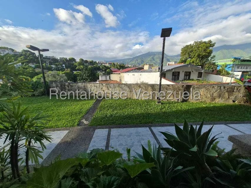 Apartamento (1 Nivel) en Alquiler en Colinas de Bello Monte, Distrito Metropolitano - 20