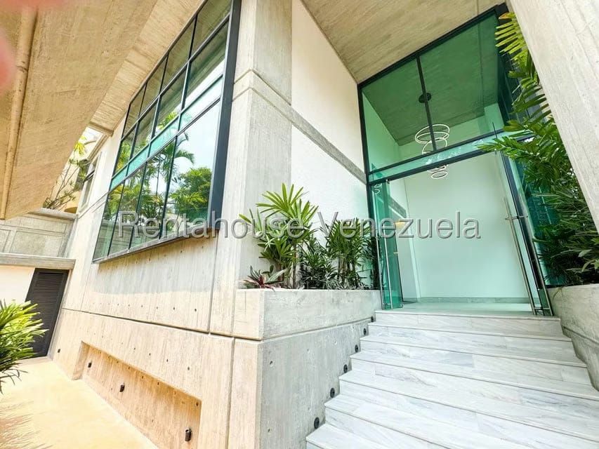 Apartamento (Duplex) en Venta en Los Naranjos de Las Mercedes, Distrito Metropolitano - 11