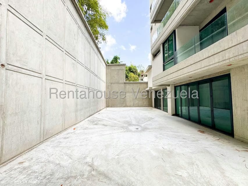 Apartamento (Duplex) en Venta en Los Naranjos de Las Mercedes, Distrito Metropolitano - 4
