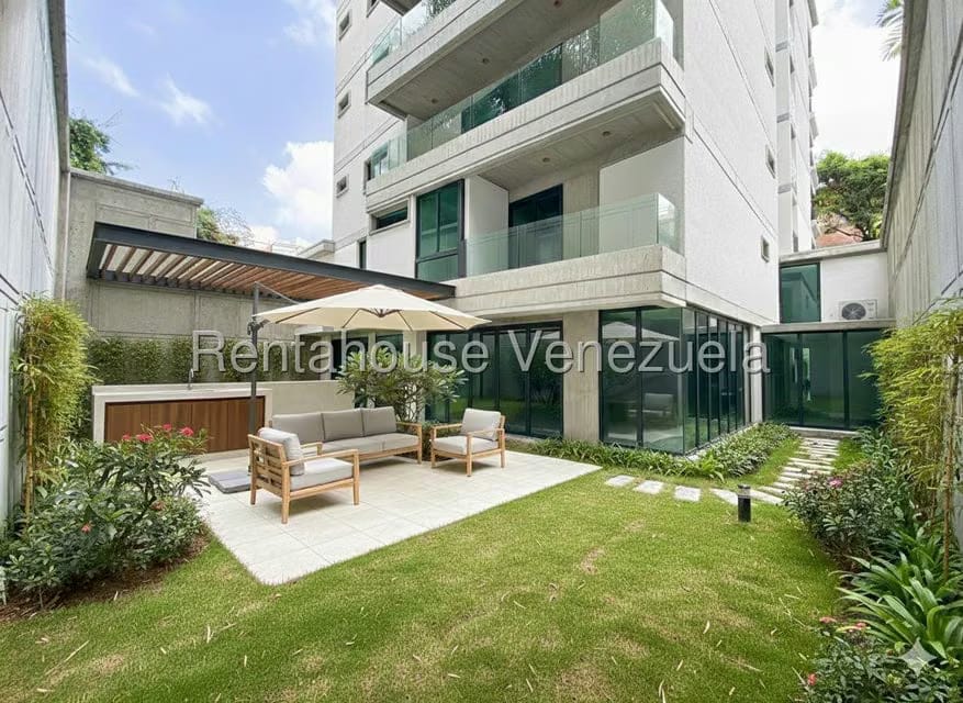 Apartamento (Duplex) en Venta en Los Naranjos de Las Mercedes, Distrito Metropolitano - 6