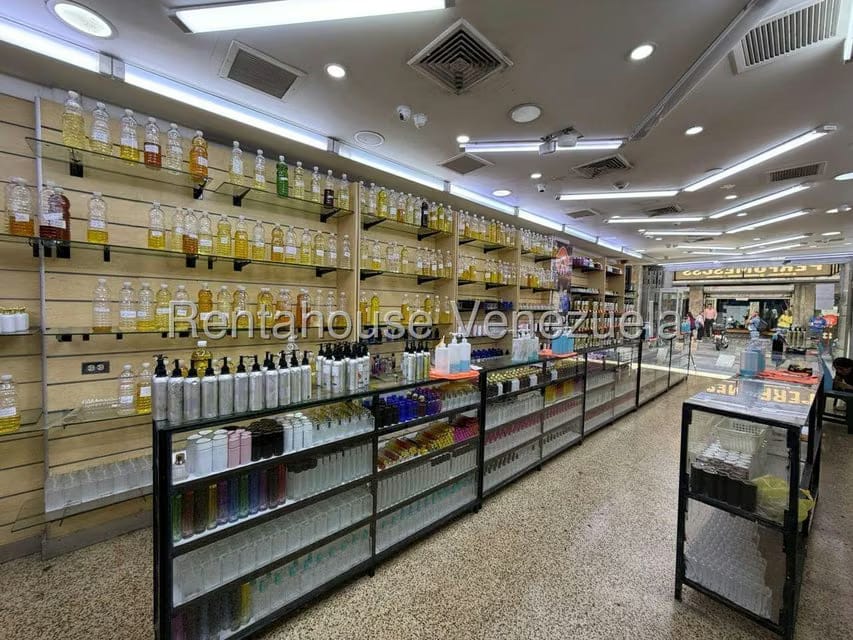 Negocios y Empresas (Comercio) en Venta en El Recreo, Distrito Metropolitano - 5