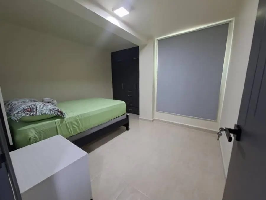 Apartamento en Alquiler en Lechería - 4