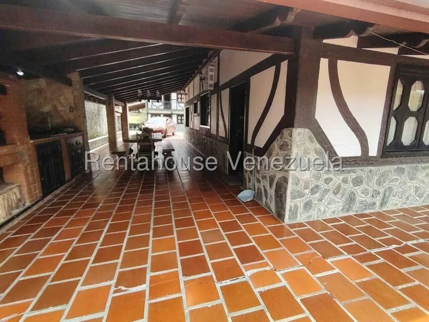 Casa (Colonial) en Venta en La Colonia Tovar, Aragua - 15