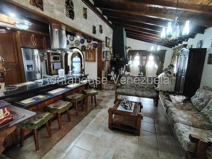 Casa (Colonial) en Venta en La Colonia Tovar, Aragua - 16