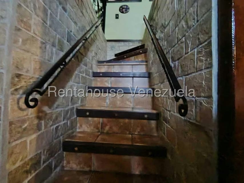 Casa (Colonial) en Venta en La Colonia Tovar, Aragua - 21