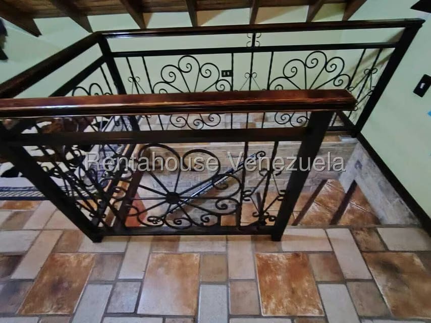 Casa (Colonial) en Venta en La Colonia Tovar, Aragua - 29
