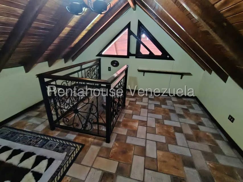 Casa (Colonial) en Venta en La Colonia Tovar, Aragua - 30
