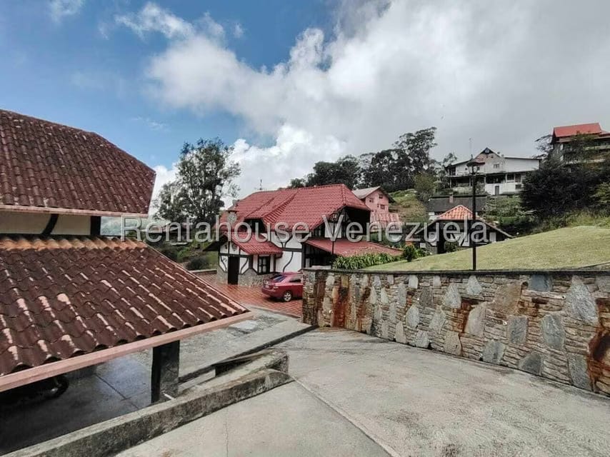 Casa (Colonial) en Venta en La Colonia Tovar, Aragua - 4