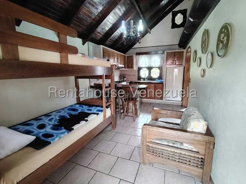 Casa (Colonial) en Venta en La Colonia Tovar, Aragua - 41