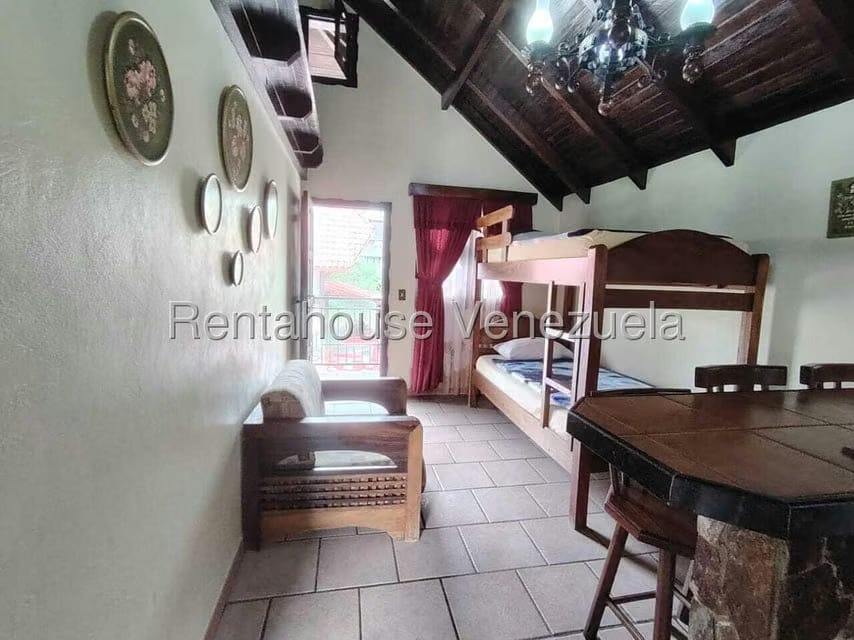 Casa (Colonial) en Venta en La Colonia Tovar, Aragua - 42