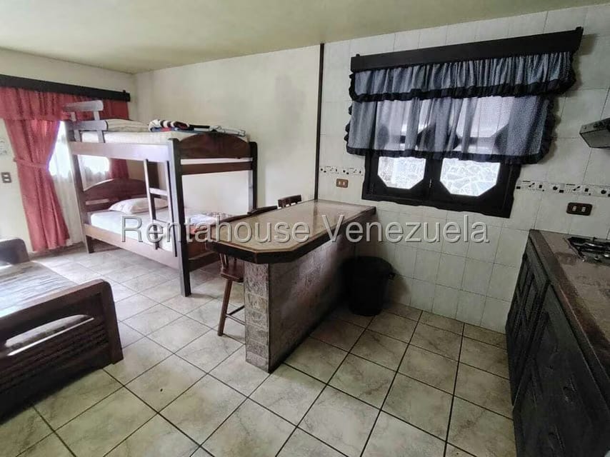 Casa (Colonial) en Venta en La Colonia Tovar, Aragua - 44