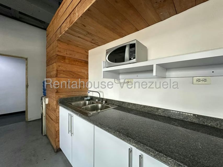Comercial (Oficina) en Venta en Los Palos Grandes, Distrito Metropolitano - 3