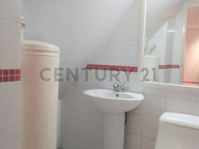 VENTA DE NEGOCIO A PIE DE CALLE, CON EXCELENTE UBICACIÓN COMERCIAL - 7